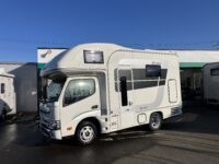 イグアスW　ディーゼル４WD　フル装備！！