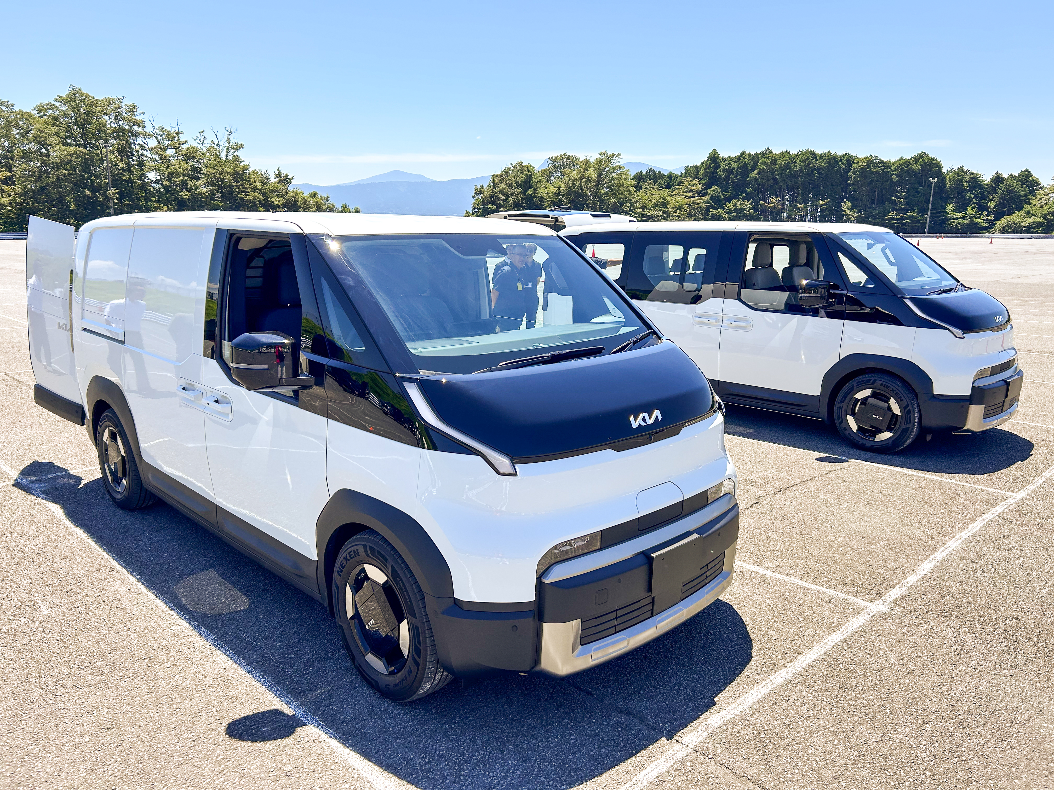 【YouTube】EVキャンピングカーの近未来が見えてきた?!新世代電気自動車【KIA PV5】