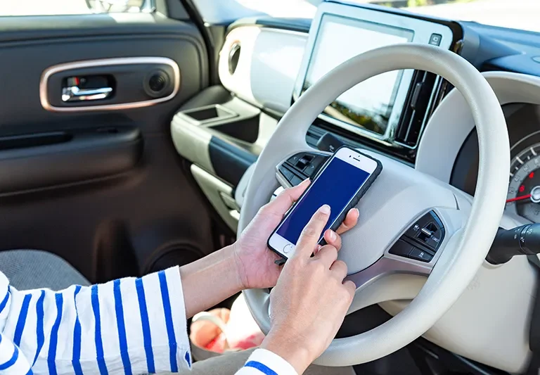 キャンピングカーはアプリ活用でさらに快適│レジャーはもちろん日常使いでも活躍