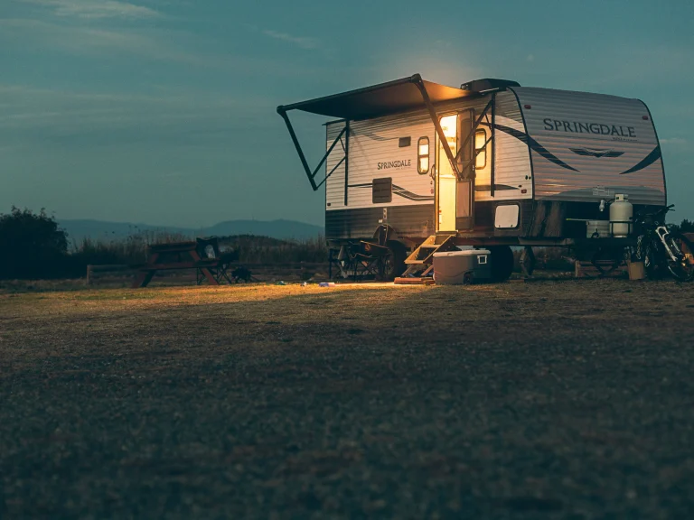 キャンピングカー購入後に後悔しやすいポイント｜初心者が見落としがちな落とし穴